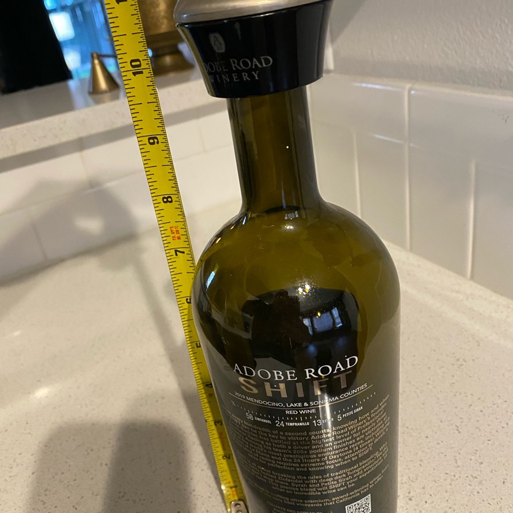 Shift Gear Wine Bottle - Picture 3 of 3